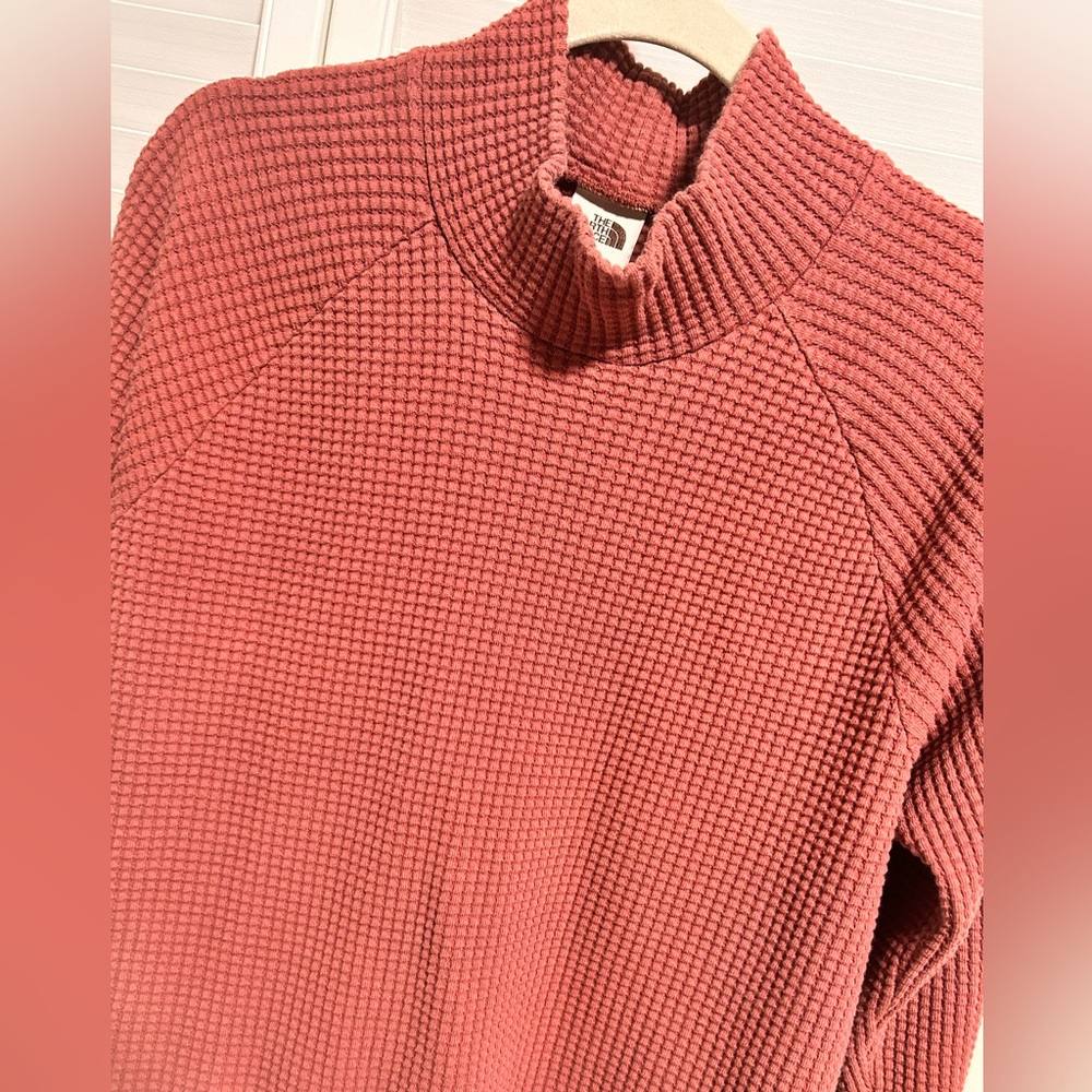 NorthFace sweater